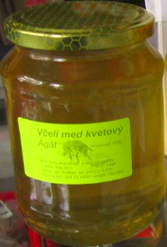 Agátový med